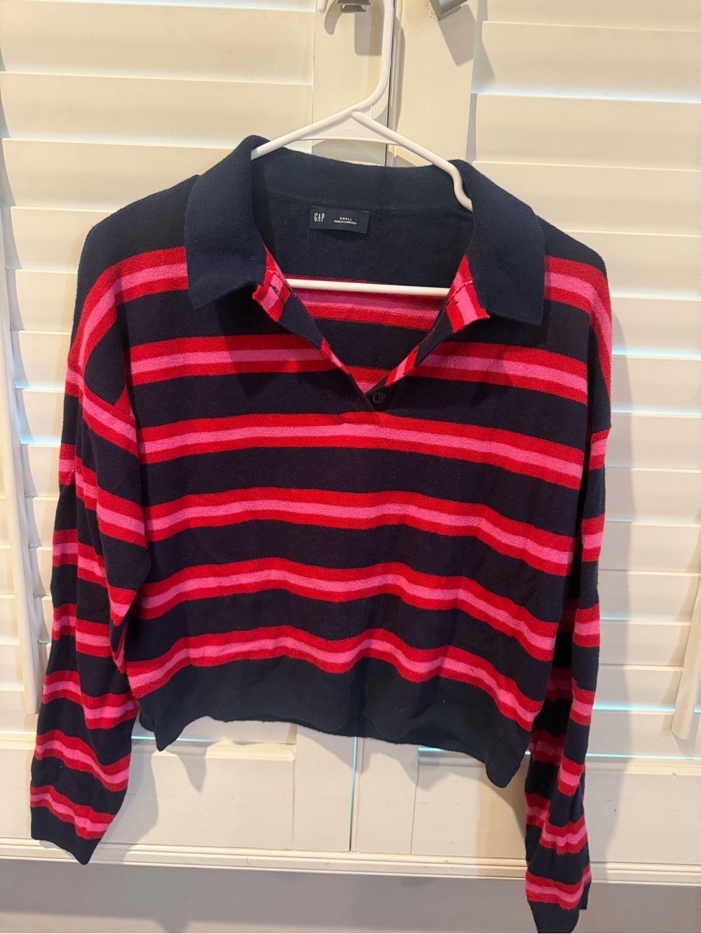 GAP Women's Navy Sweater with Red and Pink Stripes